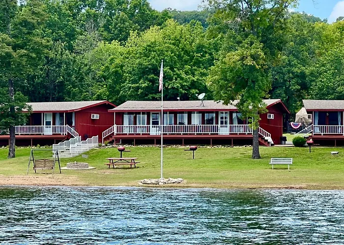 Happy Hollow Resort